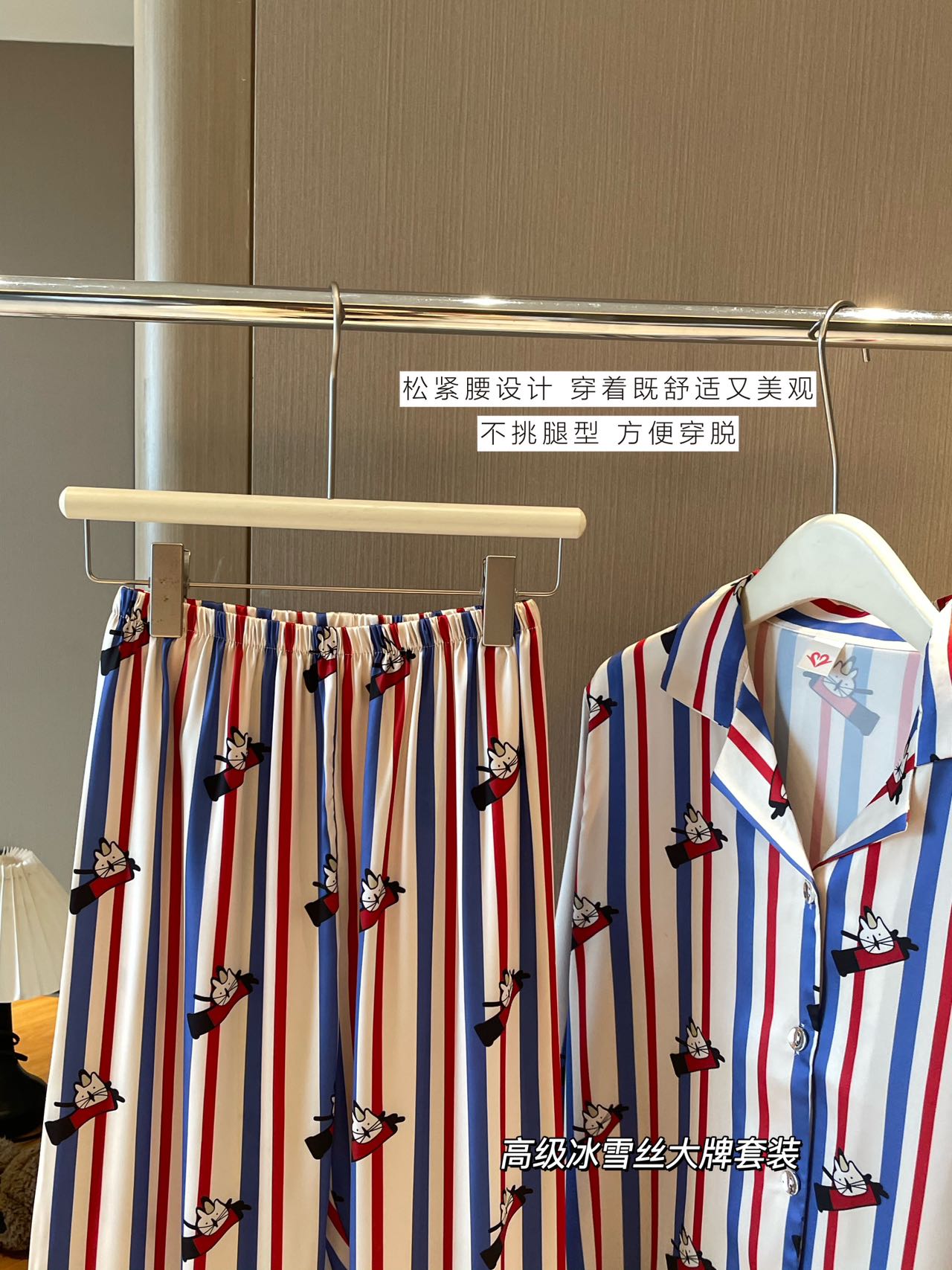 用图片搜衣服的软件-爆款标题:用图片搜衣服,让购物焕发新活力