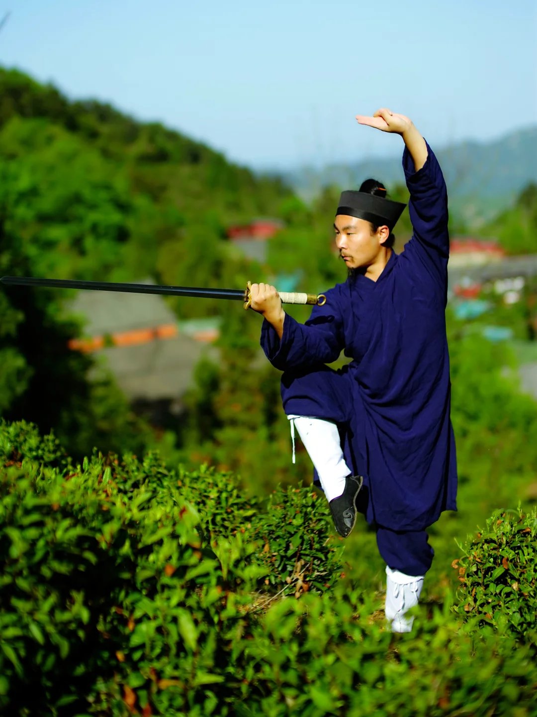 金庸群侠传武当山真武剑_武当金庸_金庸群侠传2加强版攻略武当